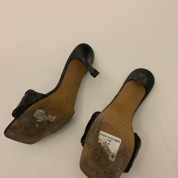 Vince Camuto black faux leather mule sandals - Picture 4 of 4